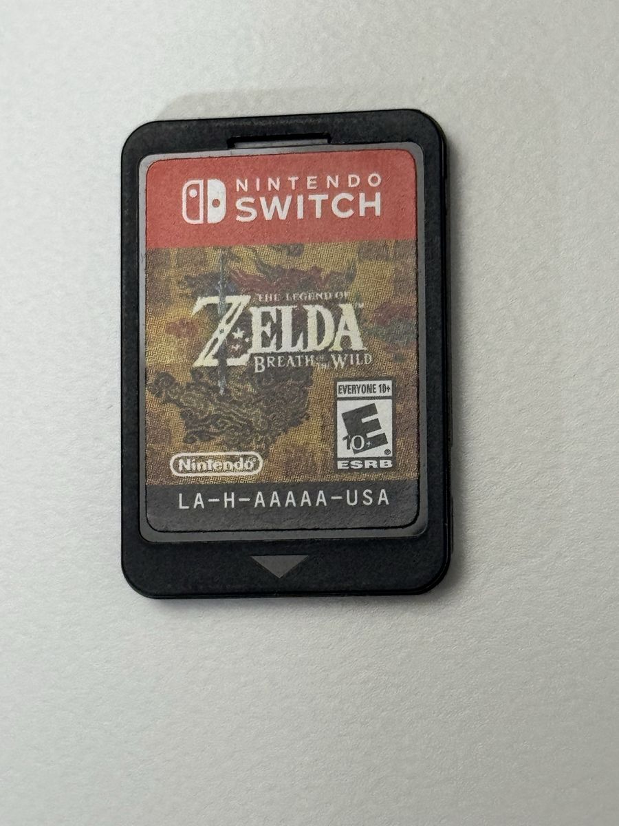 Nintendo Switch Game / Zelda Breath Of The Wild / Good Condition