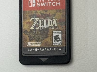 Nintendo Switch Game / Zelda Breath Of The Wild / Good Condition