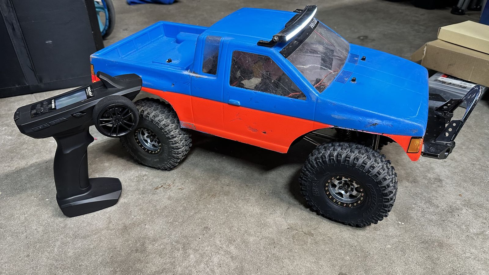 Axial SCX10.3 Buikders Kit With Straight Axles