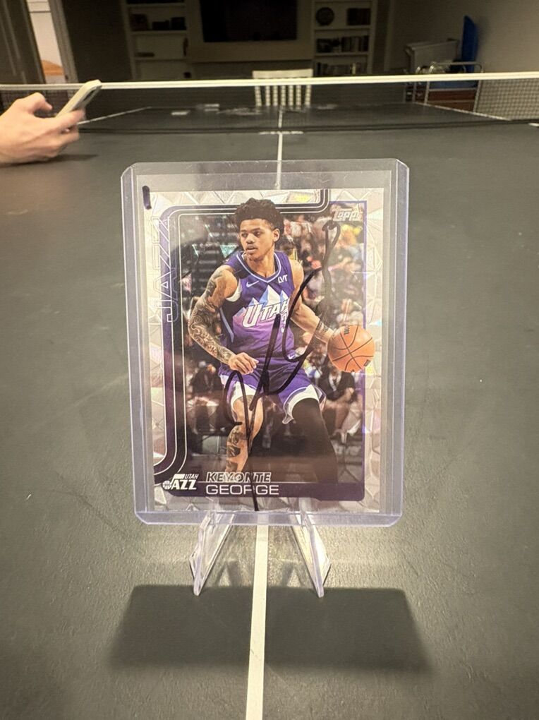 25-26 Topps- Keyonte George #231 Auto
