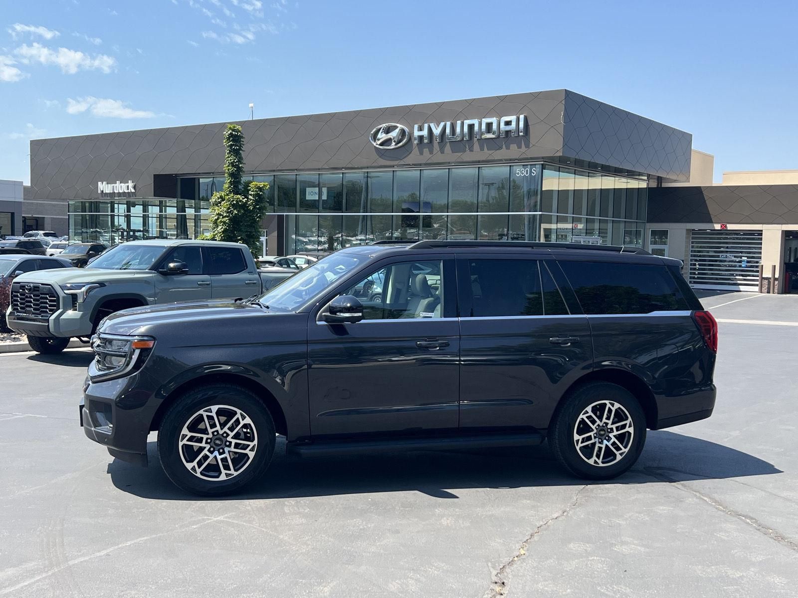 2025 Ford Expedition Active