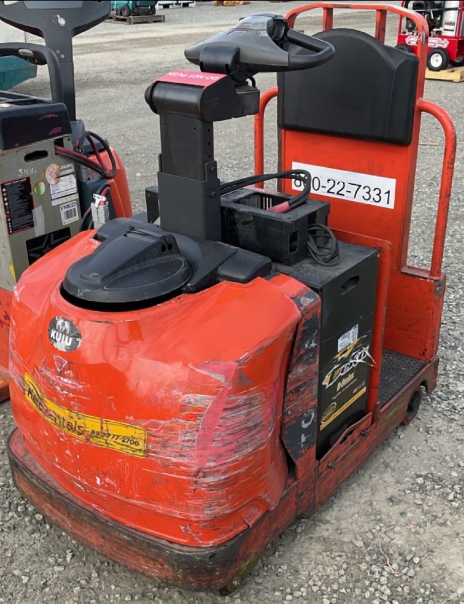 Electric Material Handler Tractor Warehouse Manufacturing Plant Distribution Center Freight Terminal Sit Stand On Indoor Tugger