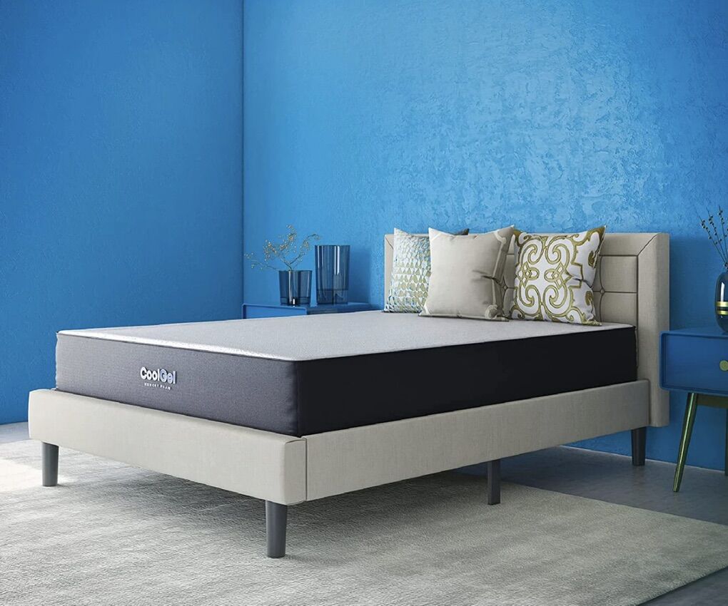 Cool Gel Memory Foam 10-inch Mattress KING NEW