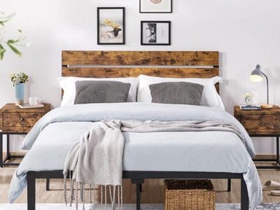 Full Size Metal Platform Bed Frame with Wood Headboard, 800lb Capacity