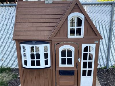 Cedar Summit Play Children’s (Kids) Outdoor Playhouse