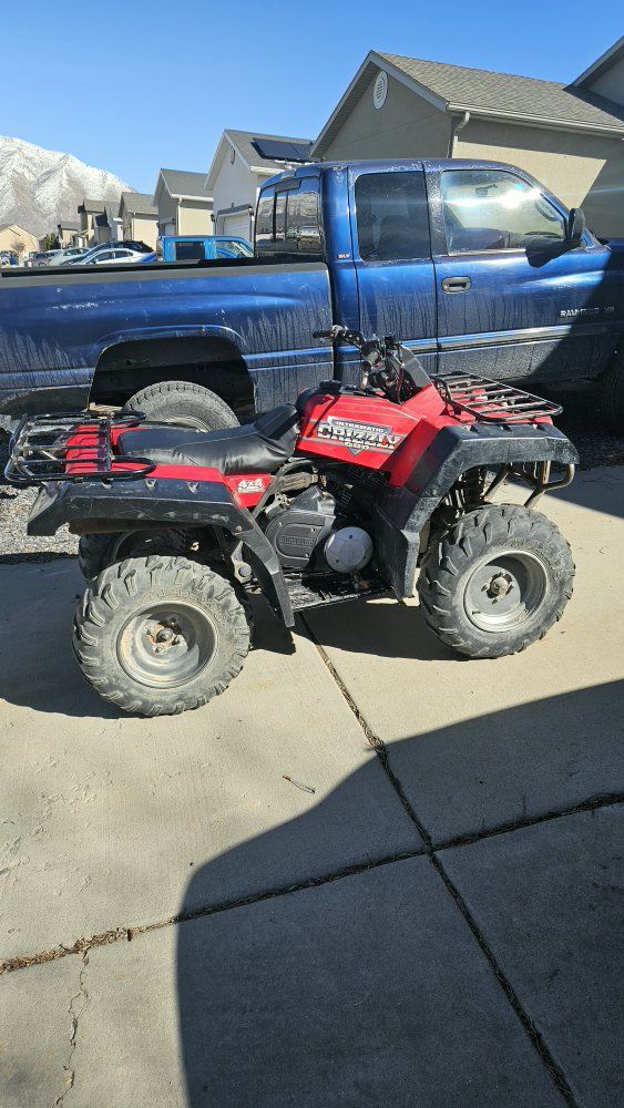 Yamaha Grizzly 600 4x4 ATV - Red