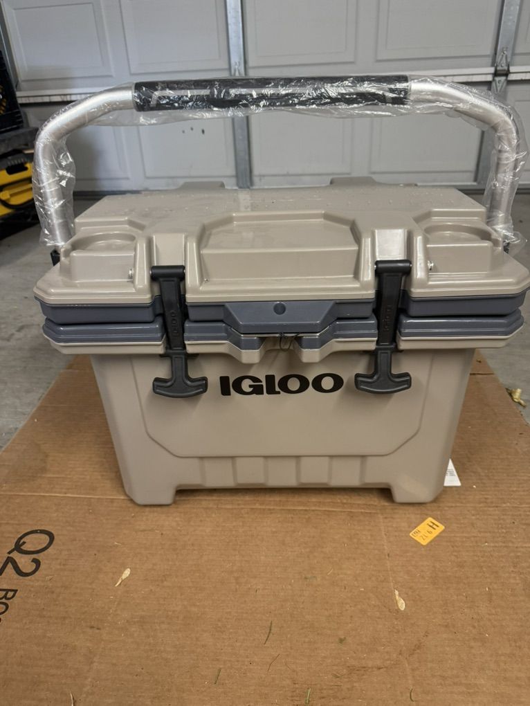 Igloo IMX 24qt Cooler
