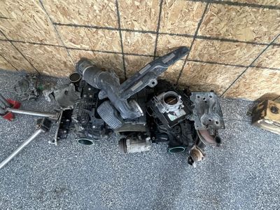 Lots of random ls parts