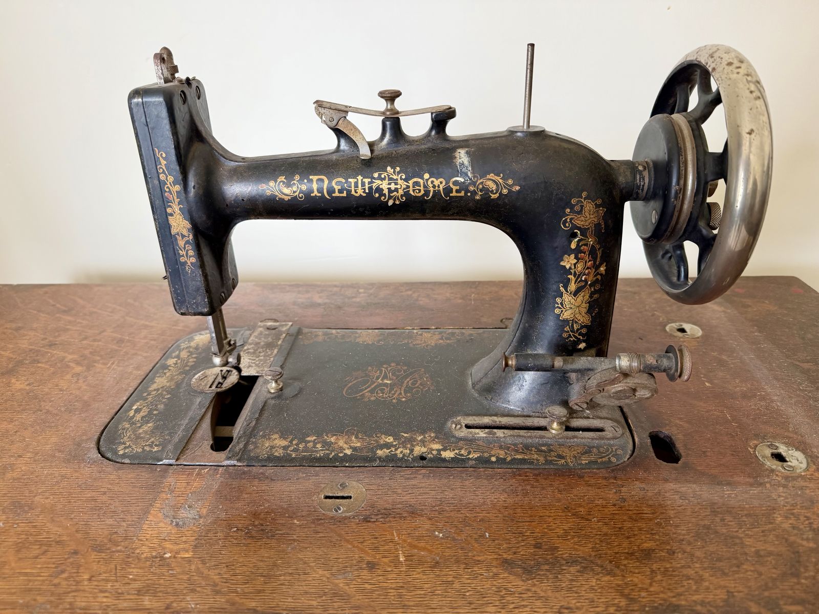 Main image 3