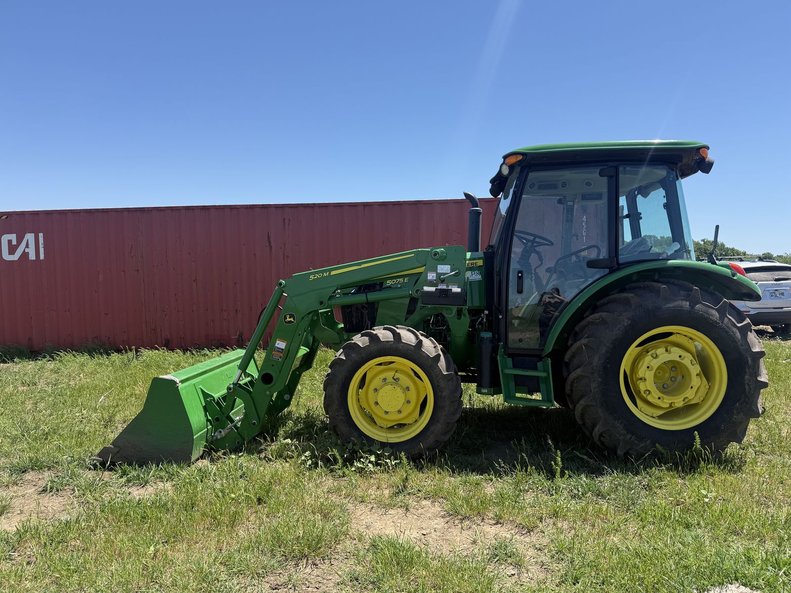 5075 E John Deere Tractor