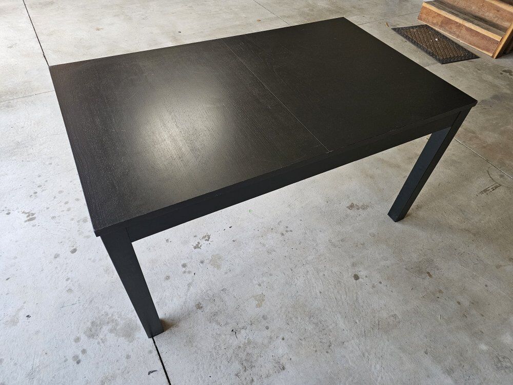 Extendable Table
