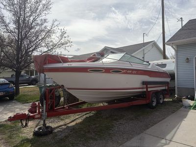 1990 Sea Ray 22’