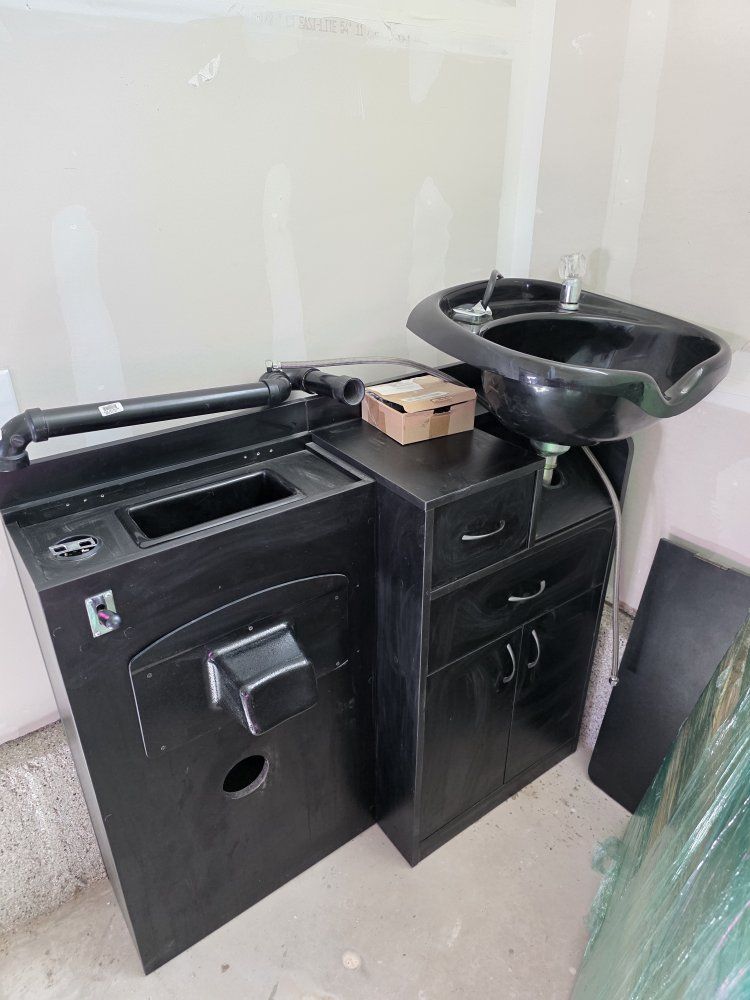 salon styling/ shampoo station