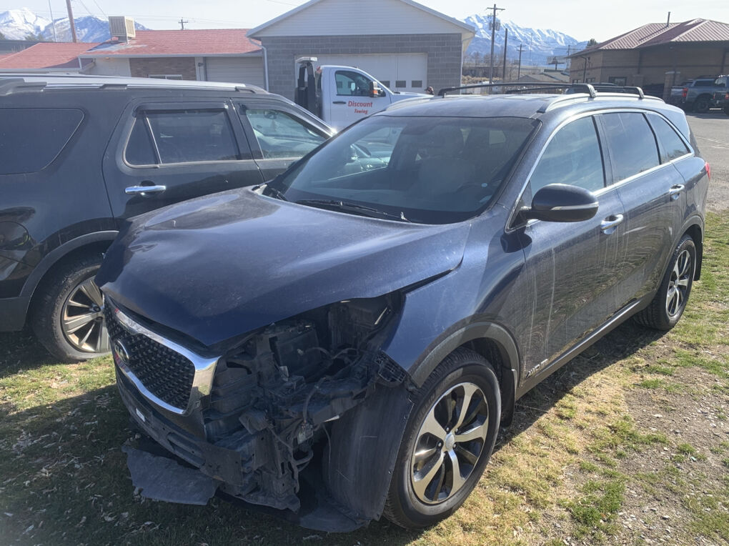 2017 KIA SORENTO EX V6