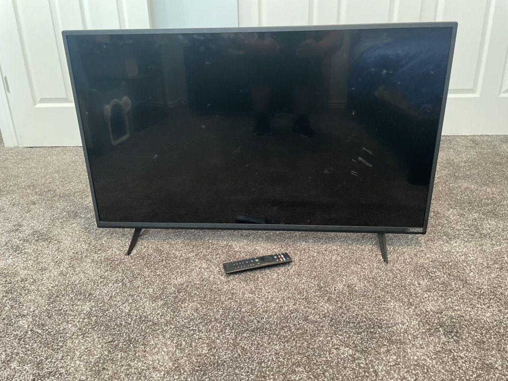 32in Vizio TVs
