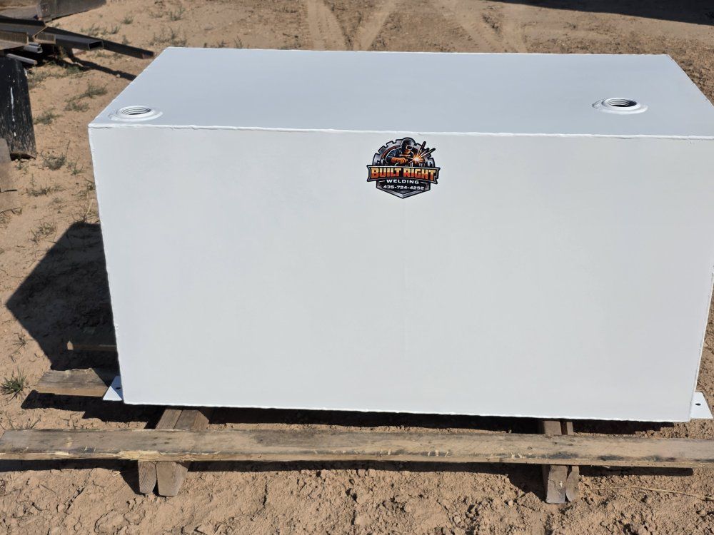 Brand new Built Right Welding 100 gallon Steel Liquid Auxiliary Fuel Transfer Storage Tank - White