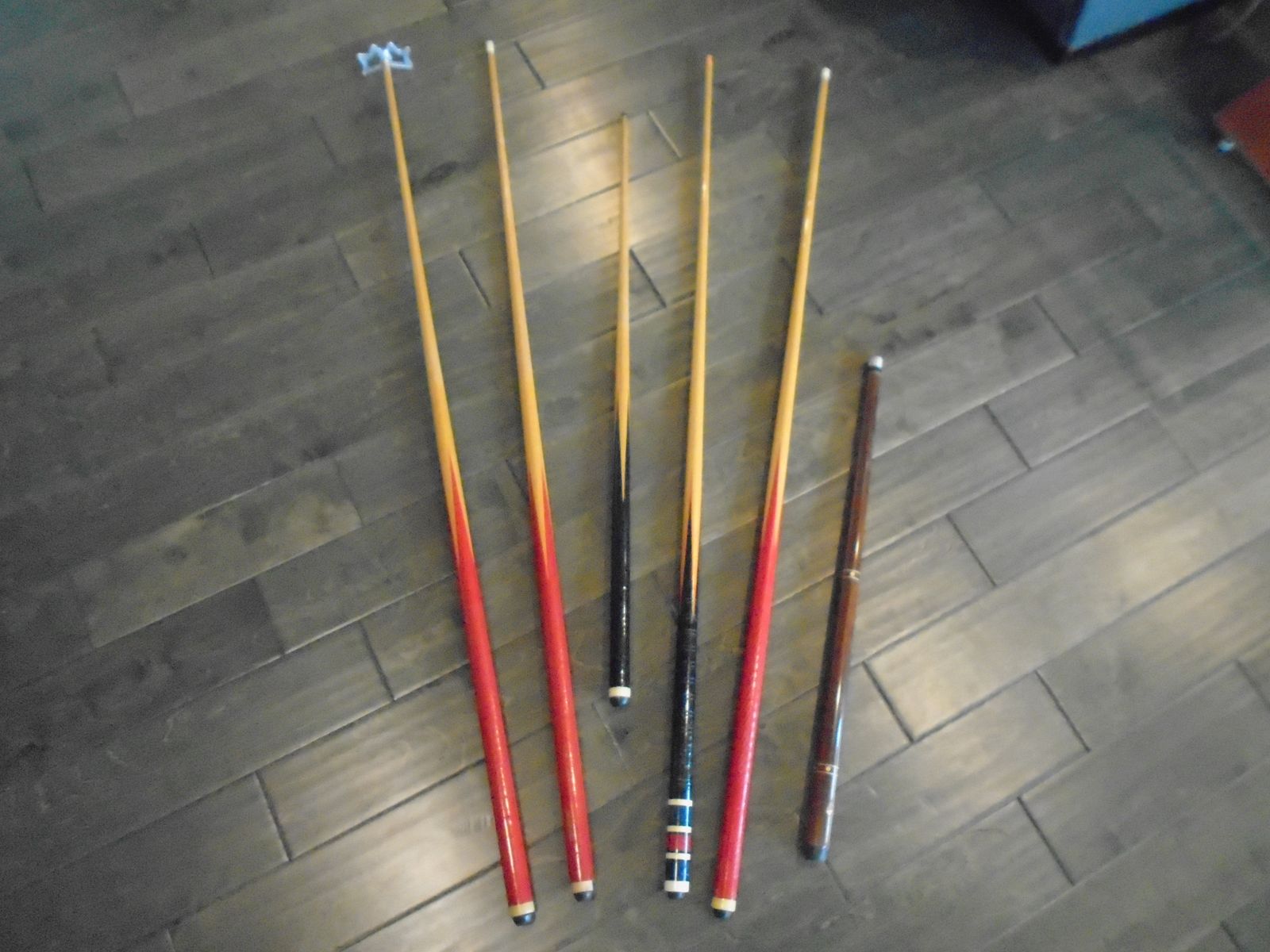 5 !/2 Vintage Pool Cues - All for $48