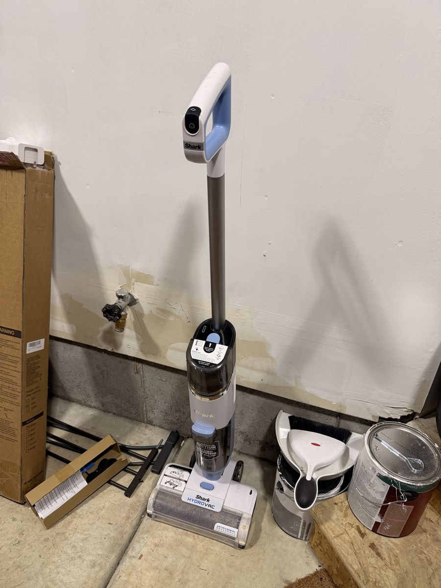 Shark Hydrovac Cordless Hard Floor Cleaner Vacuum and Mop