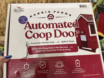 Harris Farms Automated Chicken Coop Door with Built-in Timer