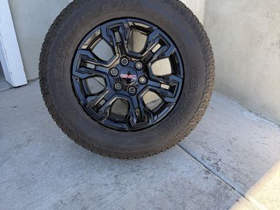 Gmc Sierra 1500 Yukon Rims and Tires 275/65R18