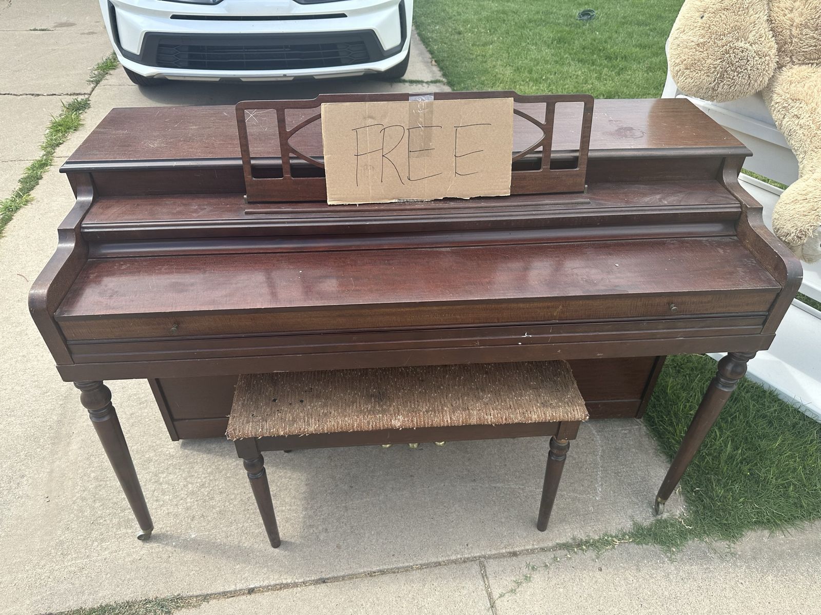 FREE PIANO MUST GO TODAY