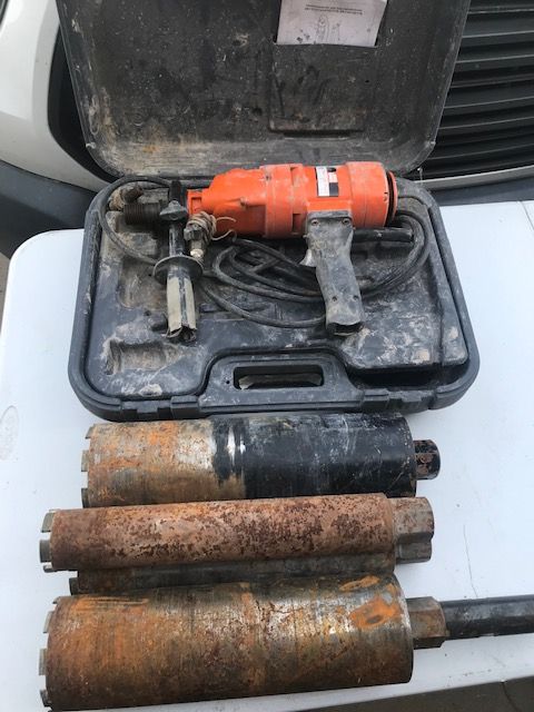 Coring drill hand held unit w/ 5 core bits