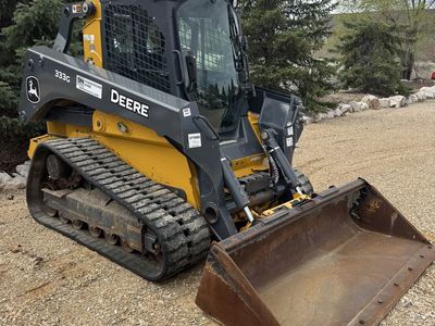 John Deere 333G