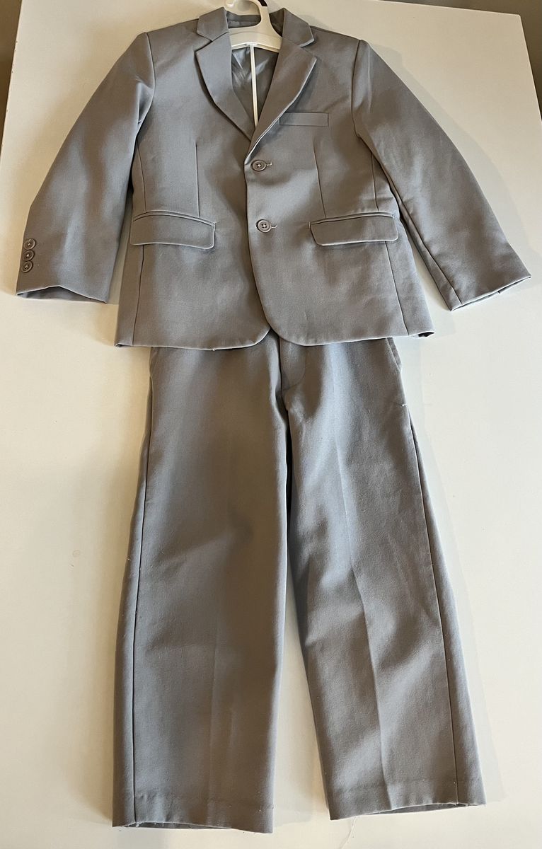 3 Piece Boys Gray Suit Set – Size 5