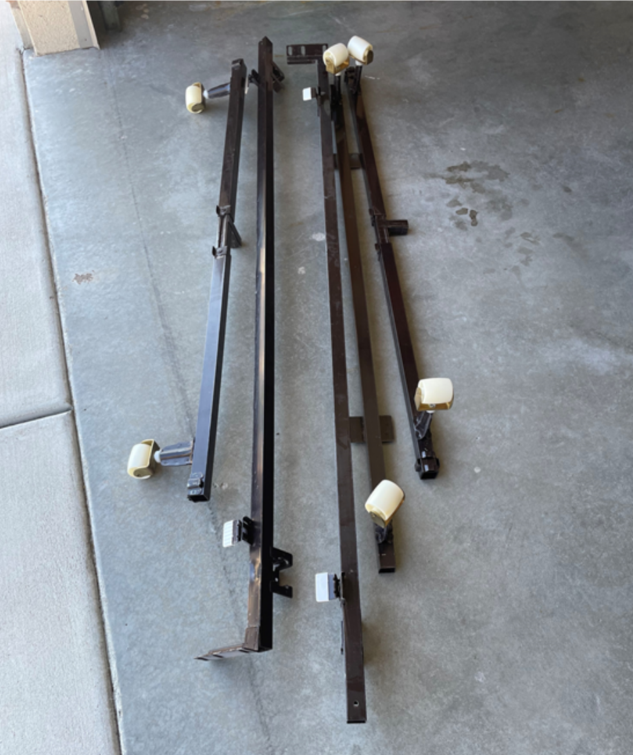 Adjustable queen/king bedframe