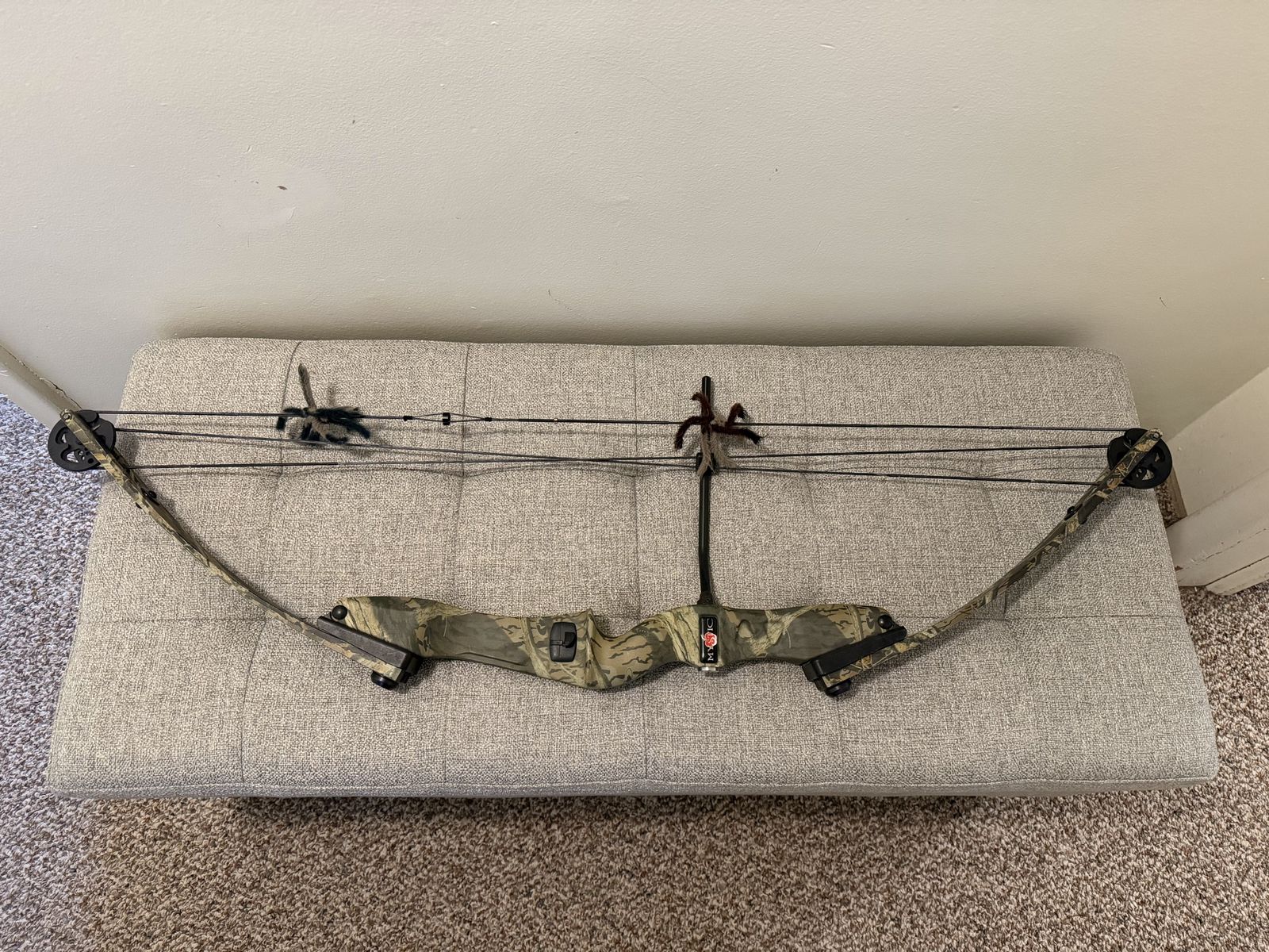 Hoyt Rebel XT Mystic Compound Bow