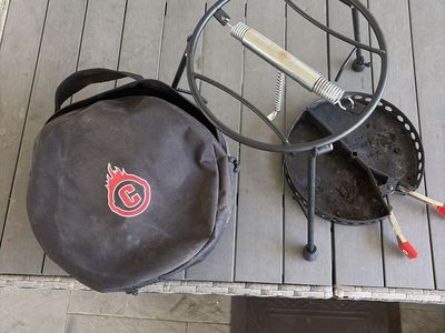 CampMaid Outdoor Dutch Oven charcoal and lid holder with Carry Bag