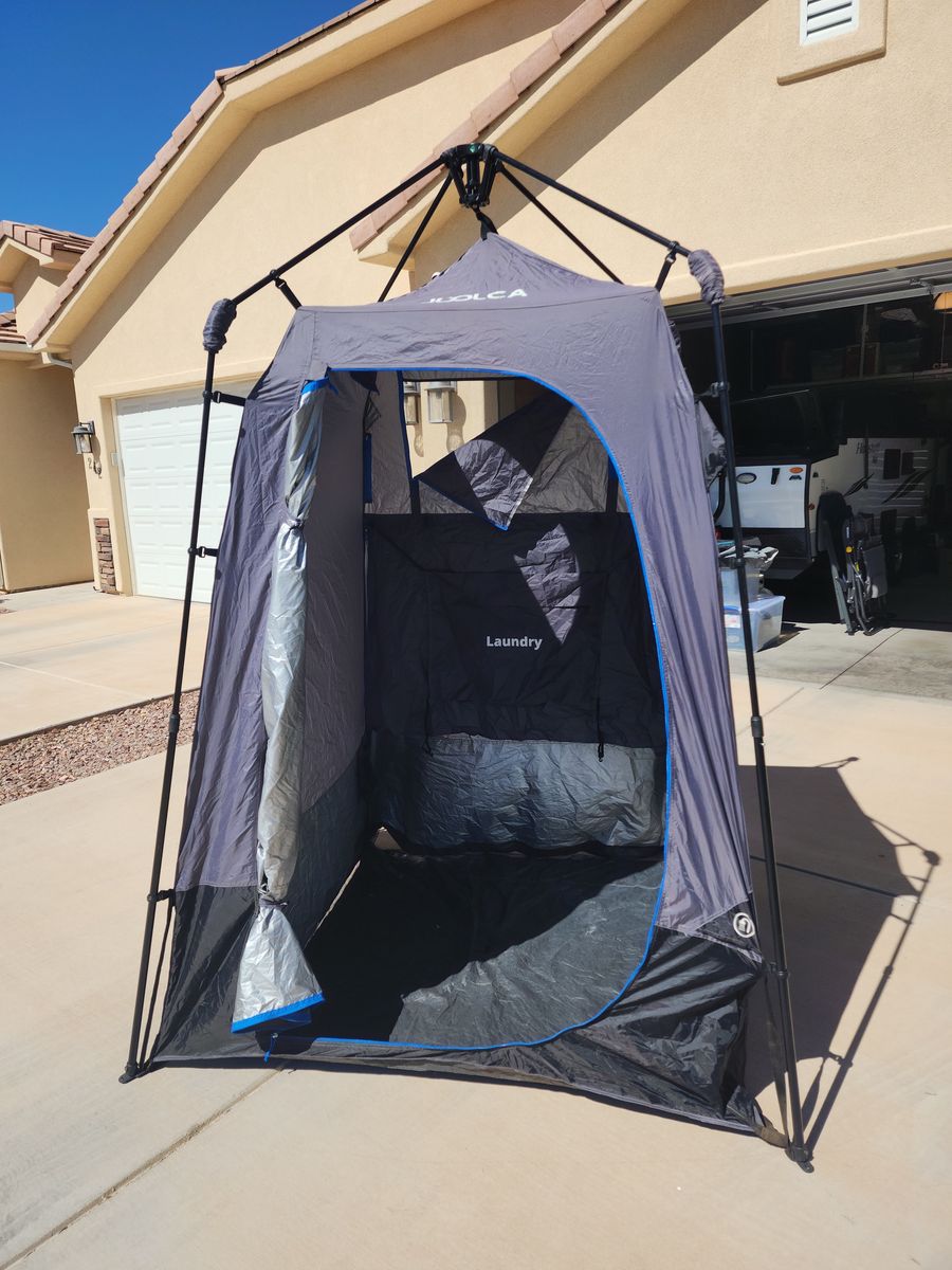 Shower/Toilet Tent