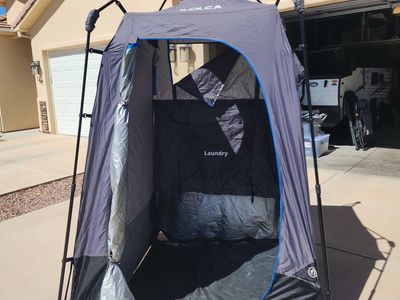 Shower/Toilet Tent