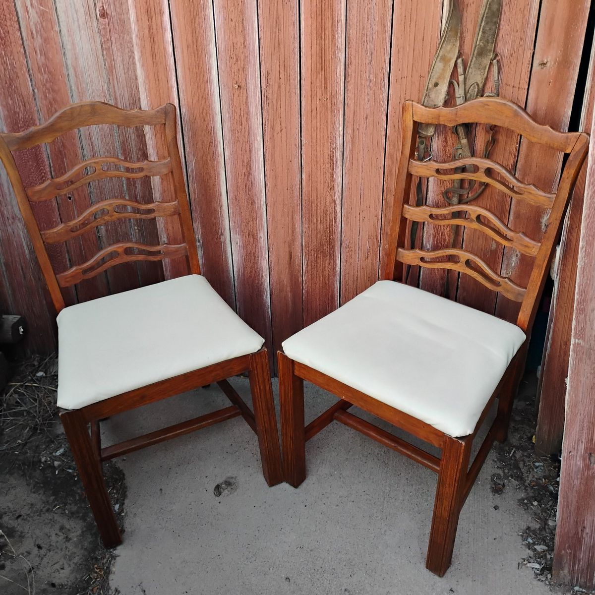 Vintage Set 2 Chippendale Style Ladder Back Chairs