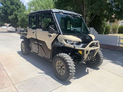 2024 Can-Am Defender MAX Limited HD10