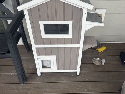 Wooden Multi-Level Outdoor Cat House Shelter with Steps and Asphalt Roof