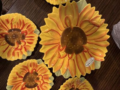 Clay Art Hand Painted Ceramic Sunflower Serving Set - 1 Platter & 4 Dishes, Yellow/Orange