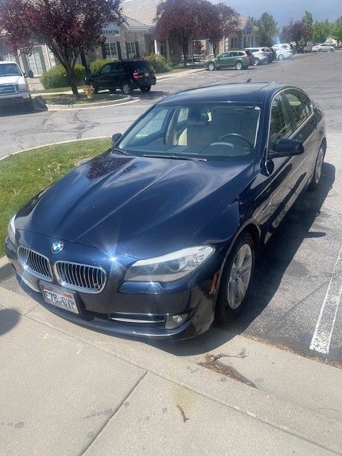 2013 BMW 5 Series 528i xDrive