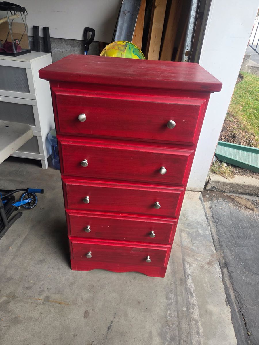 Wood dresser