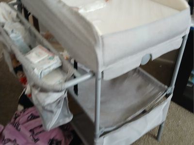 baby changing table