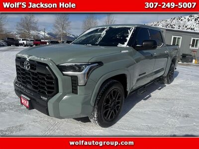 2023 Toyota Tundra CrewMax SR5