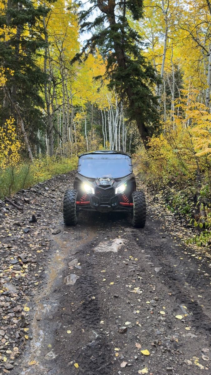2023 Can am xds
