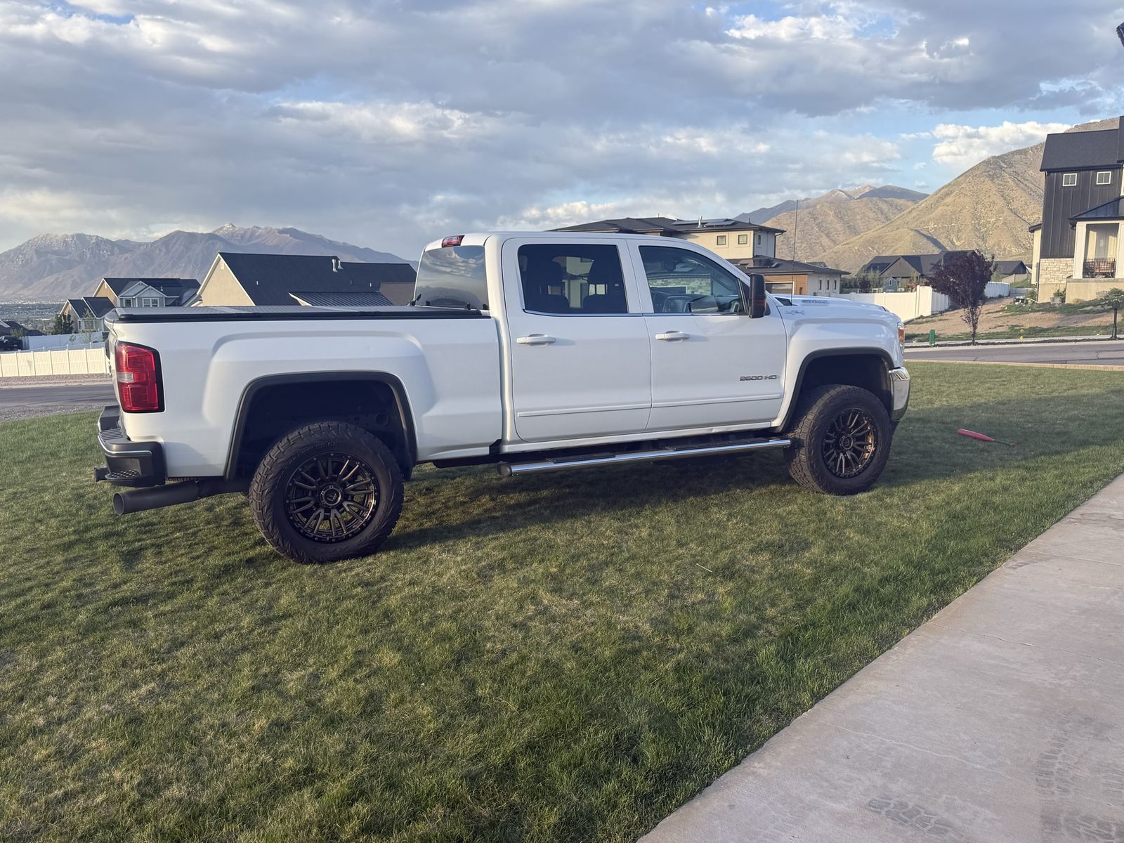 2019 GMC 2500 SLE