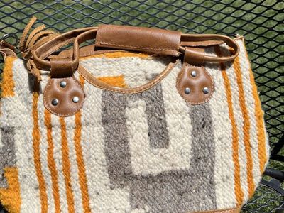 Handbag