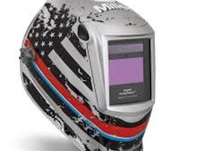 Miller Digital Preformance Welding Helmet with ClearLight 4x