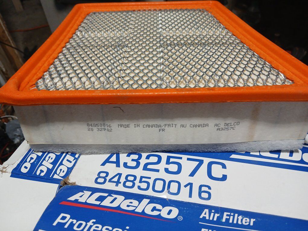 GMC oem Engine Air Filter