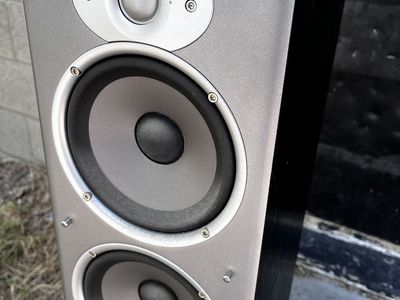 Polk audio cri8 speakers pair