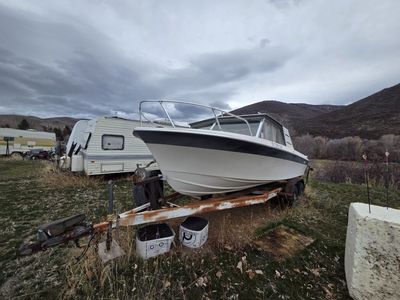 1970 Reinell V8 210HP Project/Engine