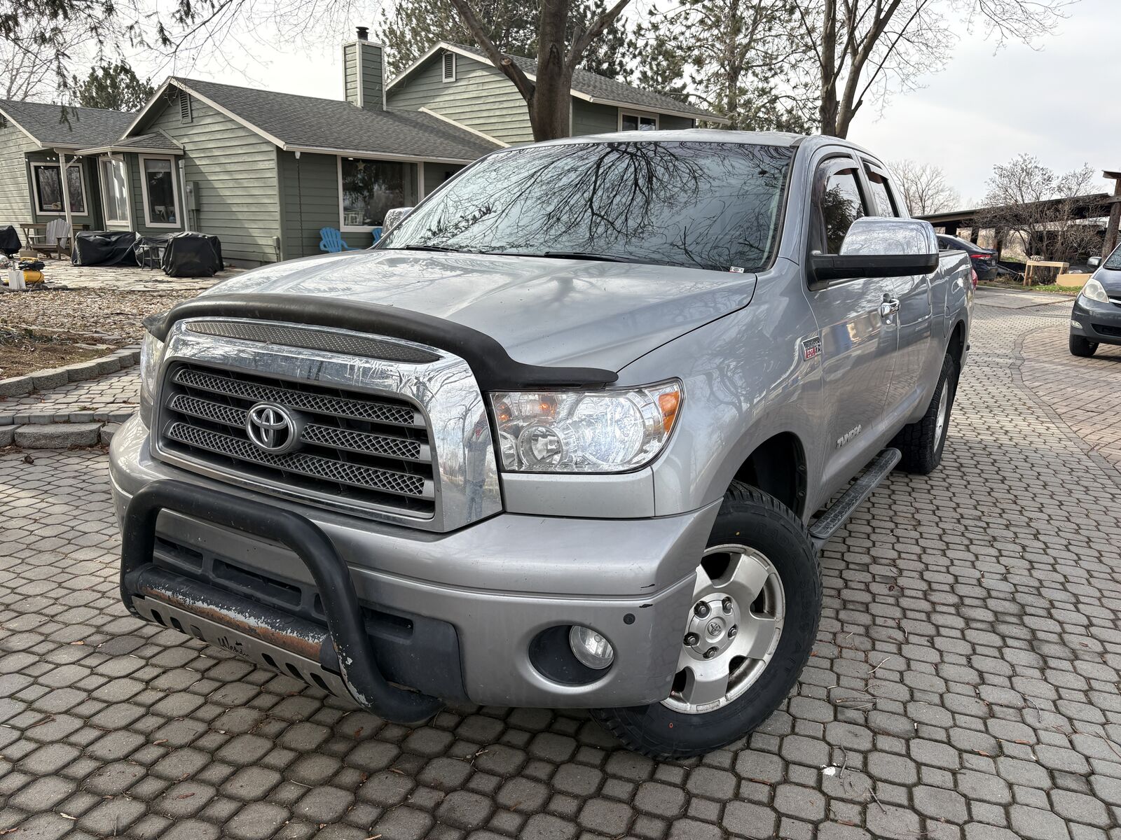2009 TOYOTA TUNDRA Limited