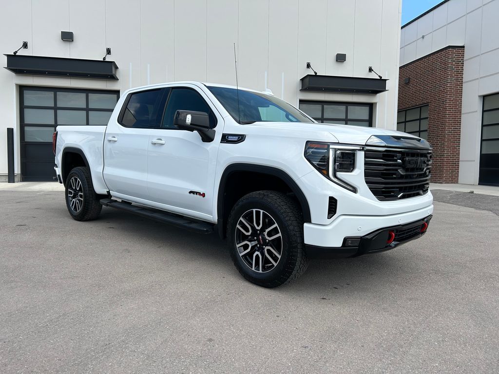 2024 GMC 1500 AT4